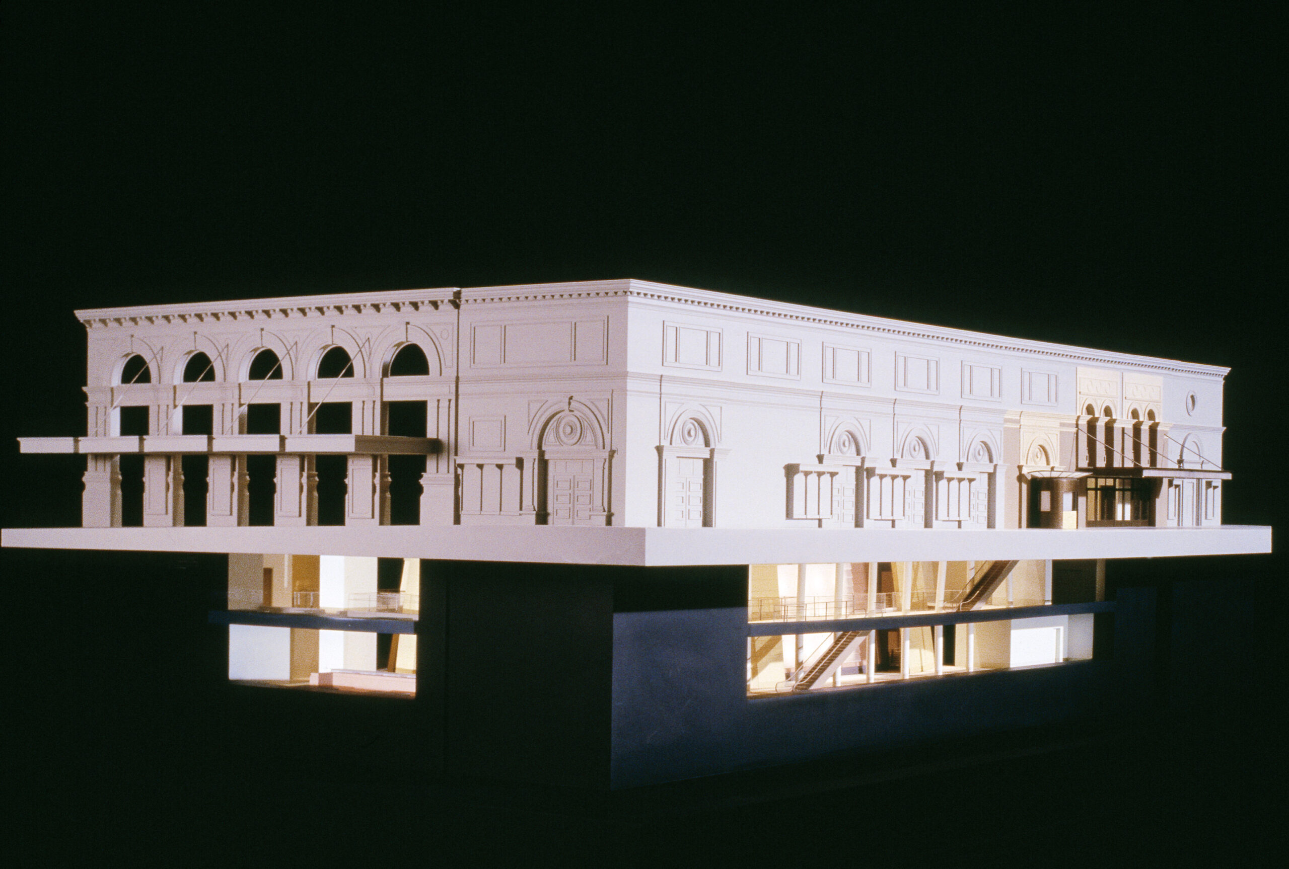 Zankel Hall model designed by Ennead Architects (formerly Polshek Partnership). Carnegie Hall - Judy & Arthur Zankel Hall, New York, New York © Jeff Goldberg/Esto