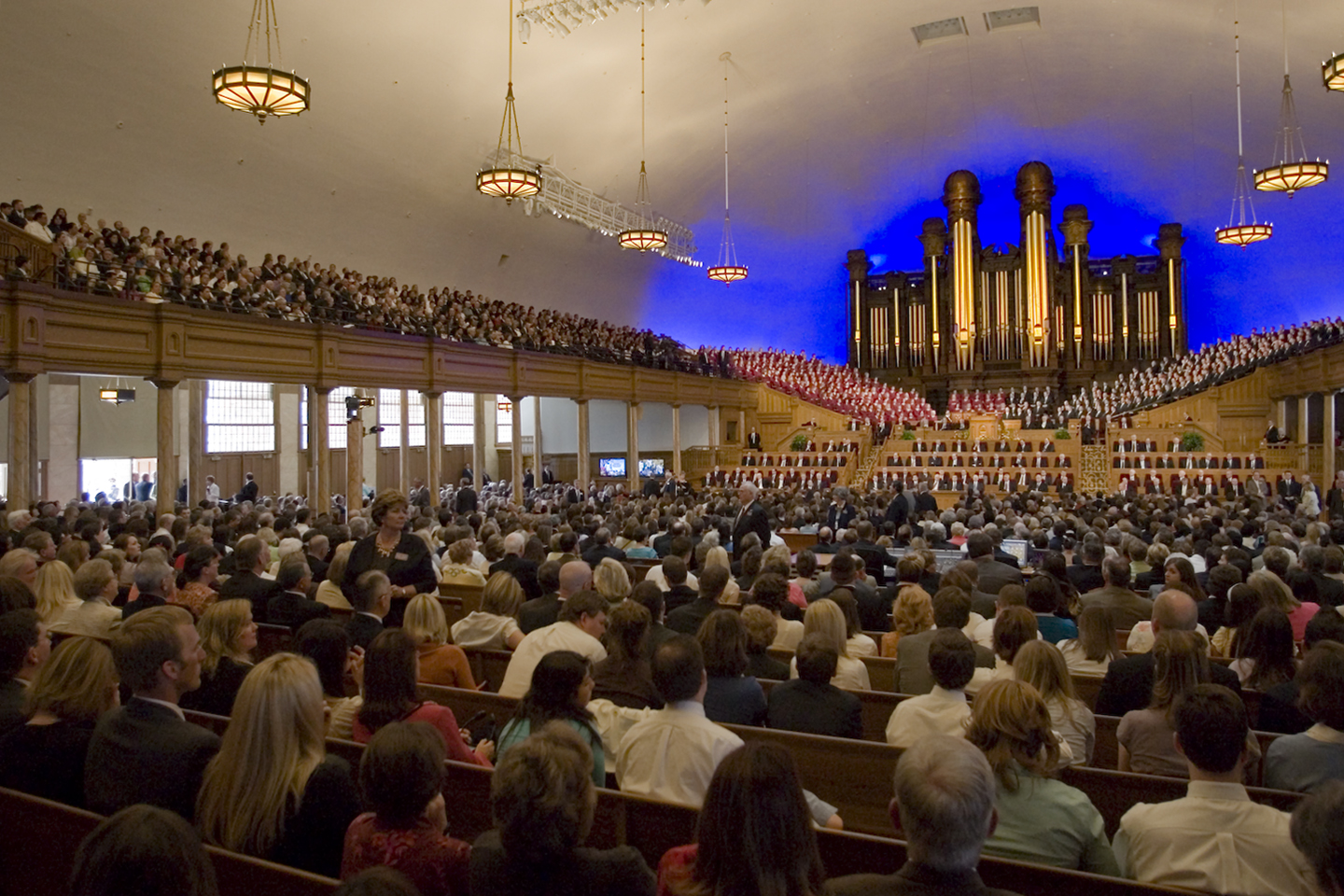 Image of General Conference. Salt Lake Tabernacle of the Church of Jesus Christ of Latter-day Saints, Salt Lake City, Utah © All photos courtesy of The Church of Jesus Christ of Latter-day Saints