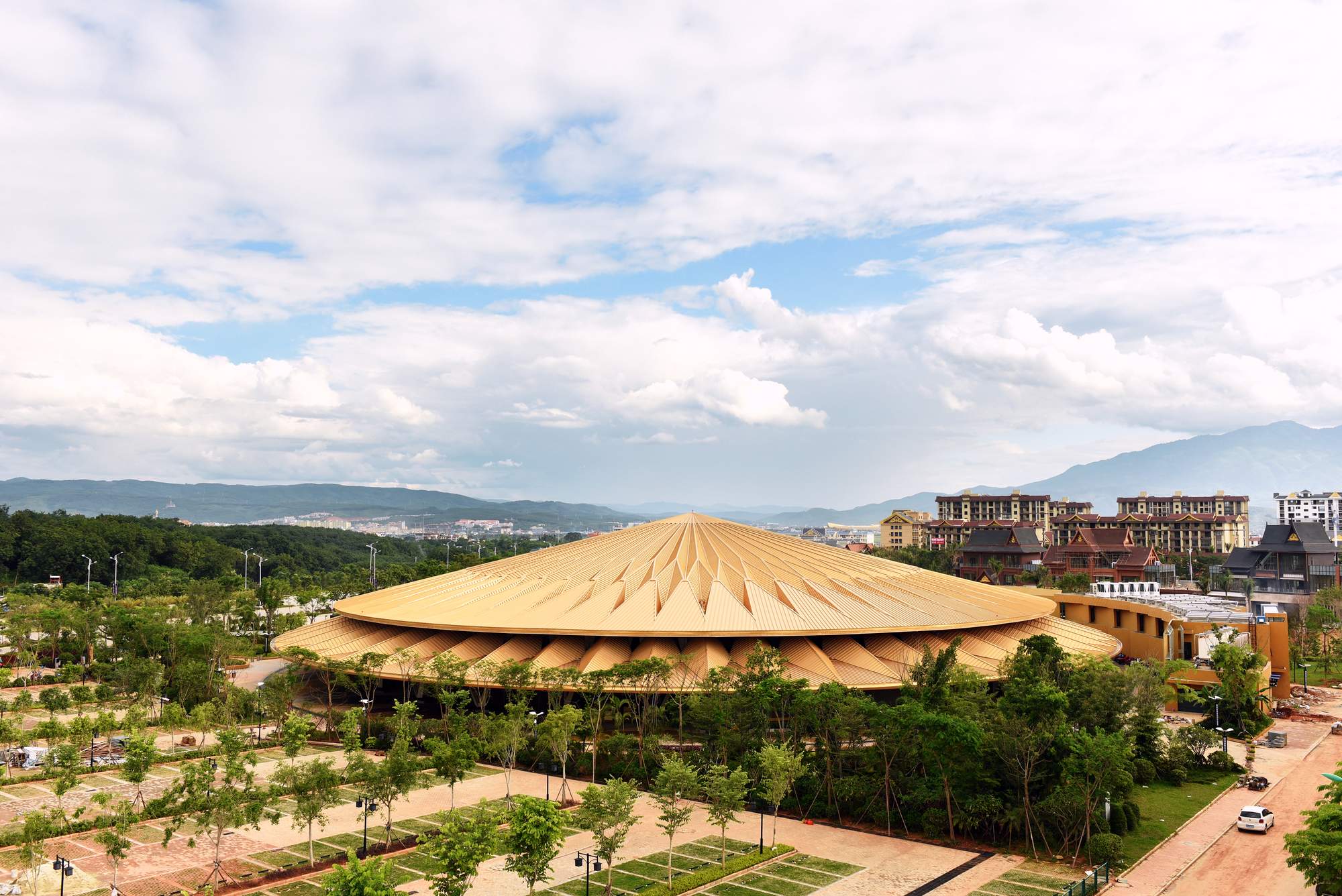 Xishuangbanna International Resort – The Dai Show Theatre